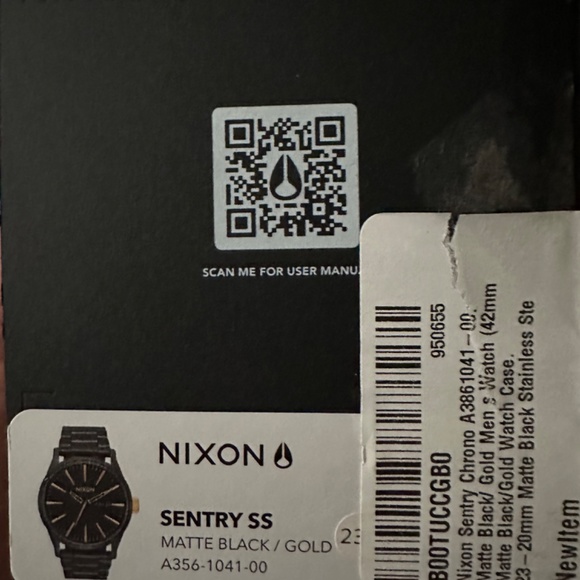 Nixon Sentry SS Matte Black and Gold - Brand New